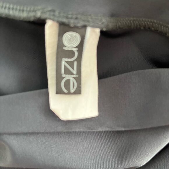 ONZIE Fierce Striped Mesh Leggings, black, size S/M - Picture 9 of 10